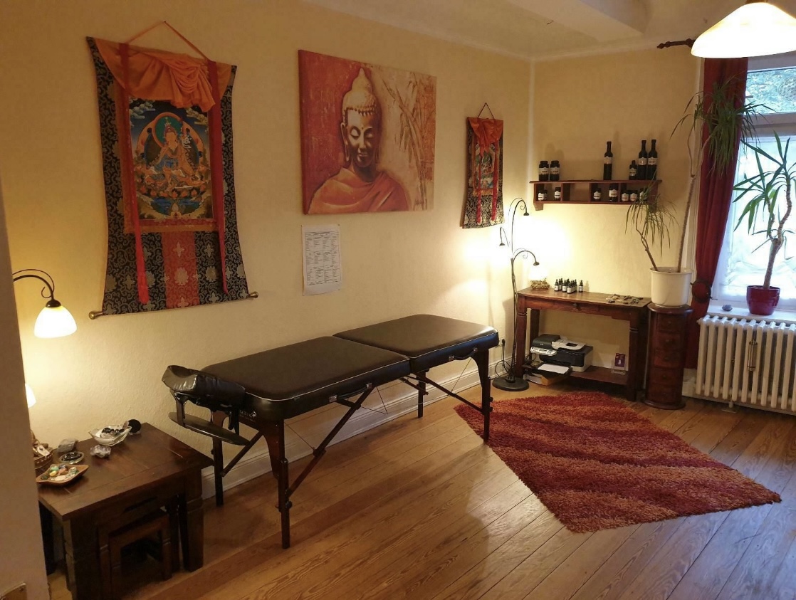 Medium Hamburg Auflösende Hypnose Energetische Heilung Lautzi Kohfeldt Nanda-Healing.de Aurabalance